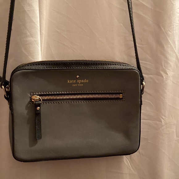 Crossbody Kate Spade Purse in Dark Gray and Black